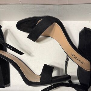 JustFab Black Dress sandals/Heels